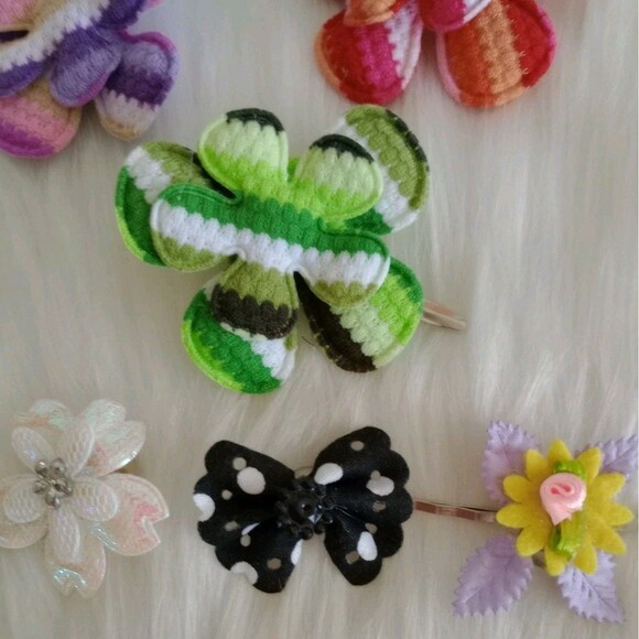Girl's Lot Of 6 Handmade Assorted Flower Hair Clips Girl's Accessories Colorful - Picture 3 of 6